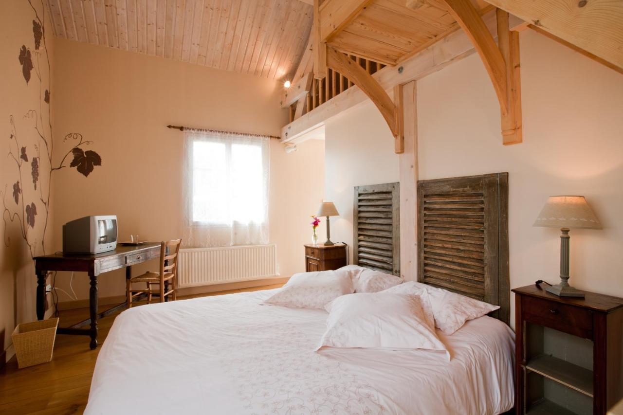 Domaine De La Combotte Bed and Breakfast Nantoux Exteriör bild