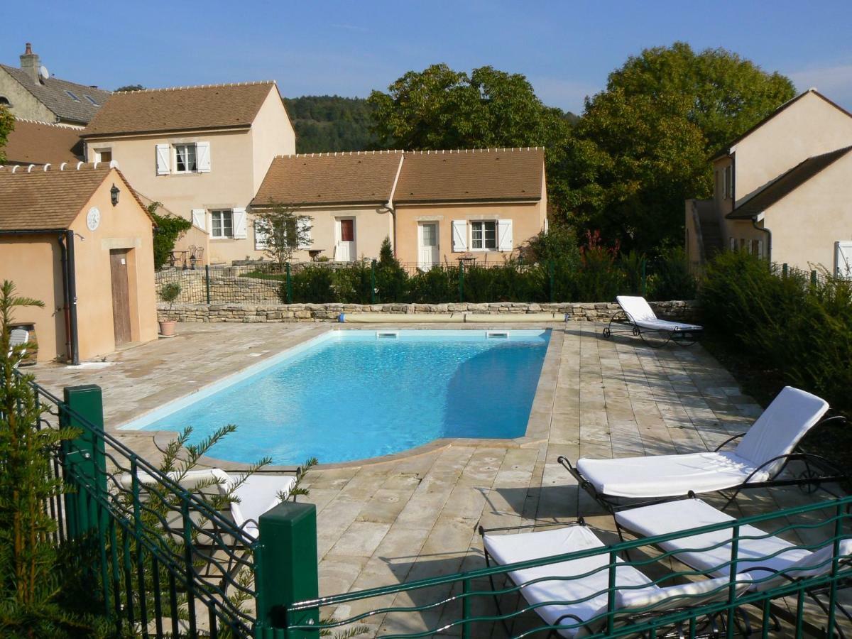 Domaine De La Combotte Bed and Breakfast Nantoux Exteriör bild